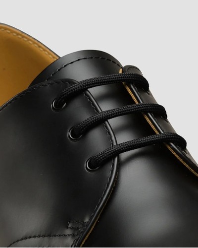 Martens black shoe round - black,