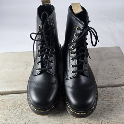 Doc martens boots - dr.,