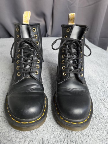 Mens size boots doc marten - size, 6